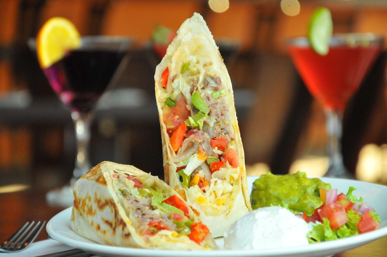 A Date With Me Boutique Hotel Bar @ Restaurant كاندولِم المظهر الخارجي الصورة